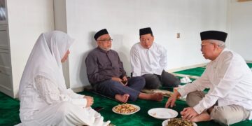 Gus Sholeh Salurkan 23 Ekor Sapi Kurban, Ratusan Jamaah Hadiri Pengajian Akbar di Cibubur