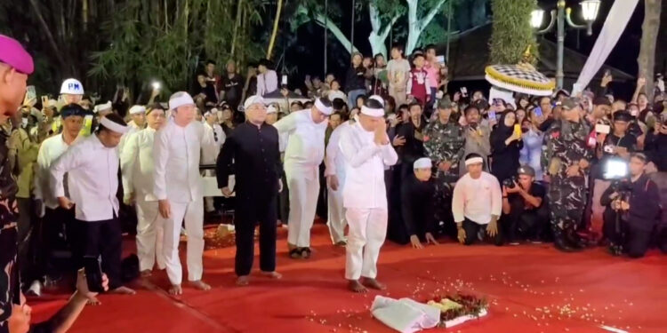 Ribuan Warga Padati Kirab Budaya Milangkala Tatar Sunda di Kota Bogor