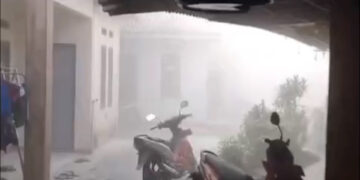 Debu dari Pabrik Sembur Permukiman, Puluhan Rumah Warga di Kemang Bogor Terdampak