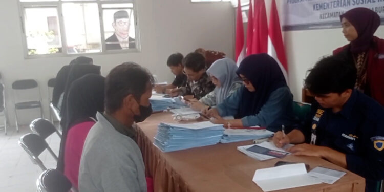 537 KPM di Kemang Bogor Terima KKS PKH dan Program Sembako