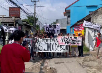 Ratusan Warga Dramaga Gelar Aksi Damai, Tuntut Perbaikan Jalan Ciherang Stamplas