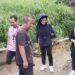 Gerakan Bersih Lingkungan, Warga Kampung Cikarawang Bersihkan Aliran Sungai dan Drainase Cegah Banjir