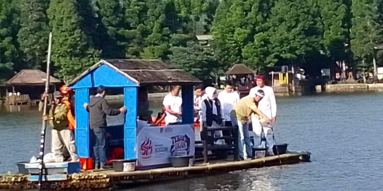 Hari Lingkungan Sedunia, Sekda Kabupaten Bogor Tanam Pohon dan Tebar Ikan