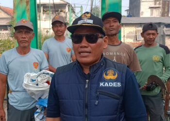 Sesuai Arahan Camat Dramaga, Warga Sukawening Turun Tangan Bersihkan Sungai, Dukung Visi Bogor Istimewa dan Gemilang