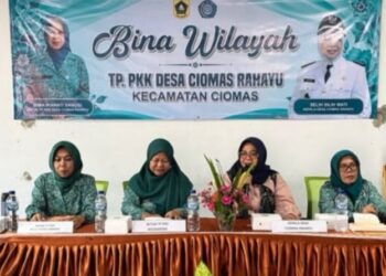 Bina Wilayah TP PKK Desa Ciomas Rahayu Dorong Peran Aktif Perempuan Untuk Kemajuan Daerah