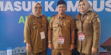 Tiga Kepala Desa Kecamatan Ciomas Ikut Program Nasional “Kepala Desa Masuk Kampus” Di Universitas Indonesia