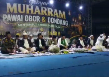 Ribuan Warga Limusnunggal Meriahkan Pawai Obor dan Dongdang Sambut Tahun Baru Islam