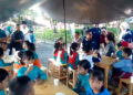 Puluhan Siswa PAUD Minum Susu Bersama di Peringatan Hari Susu Nusantara