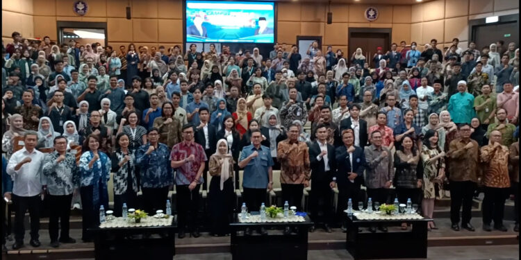 Mendag Pastikan Harga MinyaKita Tidak Naik, Distribusi ke Pasar Rakyat Ditambah