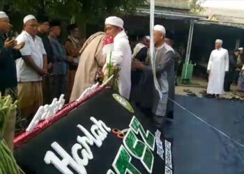 MTSZ Rayakan Harlah ke-5, Bagikan 2.000 Jajanan Gratis untuk Jamaah