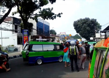 Sopir Angkot Trayek 21 Demo di Dishub Kota Bogor, Minta Bus Stop Biskita Dievaluasi