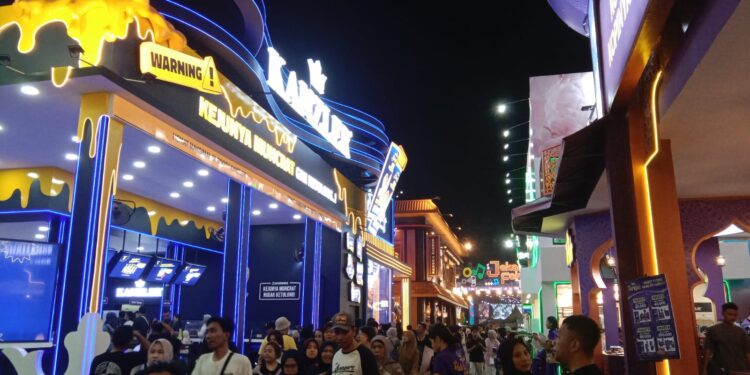 Hari Ke-10 Jakarta Fair 2026, Pengunjung Padati Area