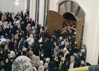 Tragis, Jemaah Meninggal Dunia Di Tengah Kerumunan Pengajian Akbar Ustadzah Halimah Alaydrus