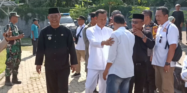 Wabup Bogor Tinjau Budidaya Arwana Super Red Di Ciampea, Dorong Konservasi Ikan Lokal