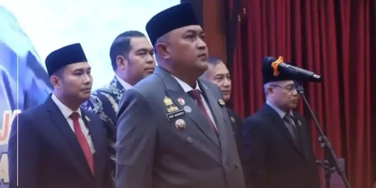 Segarkan Struktur Birokrasi, Bupati Rudy Lantik 14 Pejabat Administrator dan Pengawas