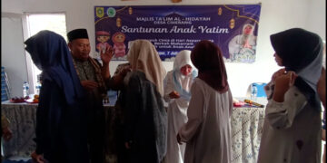 Majelis Taklim Al Hidayah Ciherang Santuni 100 Anak Yatim Di Bulan Muharram