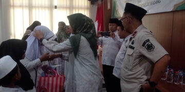 Kecamatan Babakan Madang Santuni 300 Anak Yatim