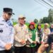 Wamenko Pangan Hanif Faisol Bersama Wakil Wali Kota Sukabumi Saat Tinjau Petani di Sukabumi