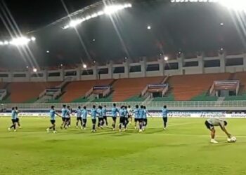 Jelang Laga Piala AFF, Timnas Kamboja Gelar Latihan Di Stadion Pakansari