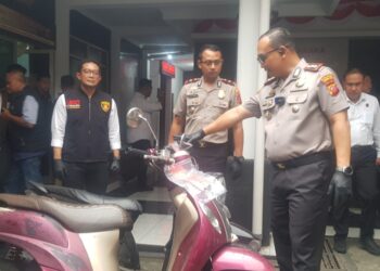 Pasutri Curi Motor di Sebuah Perumahan Kota Sukabumi