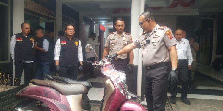 Pasutri Curi Motor di Sebuah Perumahan Kota Sukabumi