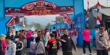 Yayasan Pesona Dywantara Buka Gerbang, Ratusan Tim Lomba Gerak Jalan Bersemangat Meriahkan HUT KE-81 RI