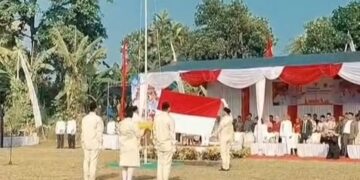 Merdeka Dari Desa! Ketua RT/RW Jadi Paskibra, Bendera 209 Meter Satukan Warga Cihideung Udik