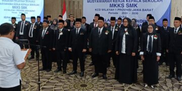 Kadisdik Jawa barat Kukuhkan dan Lantik Pengurus MKKS SMK KCD Wilayah 1 Periode 2026-2030