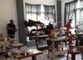 Pesanan Menurun, Usaha Konveksi Jaket Di Caringin Terpaksa Hentikan Produksi