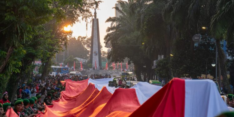 Hadiri Kirab Merah Putih FMP ke-11, Adityawarman Adil: Perkuat Cinta Tanah Air