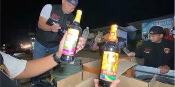 Polisi Sita 276 Botol Miras di Sukabumi, Penjualan Gunakan Mobil Keliling