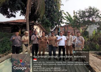 Betonisasi Jalan Koleang Hubungkan Dua Kampung, Buka Akses Pendidikan, Pertanian & Wisata