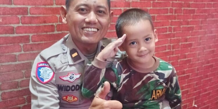 Ipda Nur Wahyu Widodo Pindah Tugas, Tinggalkan Jejak Perwira Humanis di Polsek Bogor Timur