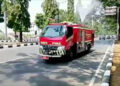 Abu Vulkanik Anak Krakatau Capai Bogor Damkar Semprot Jalan Di 11 Wilayah