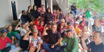 Dadang Iskandar Danubrata Foto Bersama Warga Bogor Selatan Usai Reses