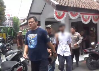 Warga Kebonjati Gagalkan Tawuran Pelajar, Empat Sajam Dan Seorang Siswa Diamankan