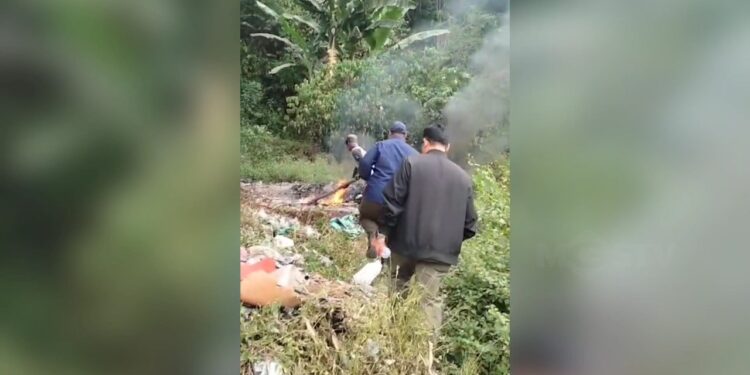 Bakar Kabel Di TPAS Galuga, Seorang Pemulung Diamankan Petugas