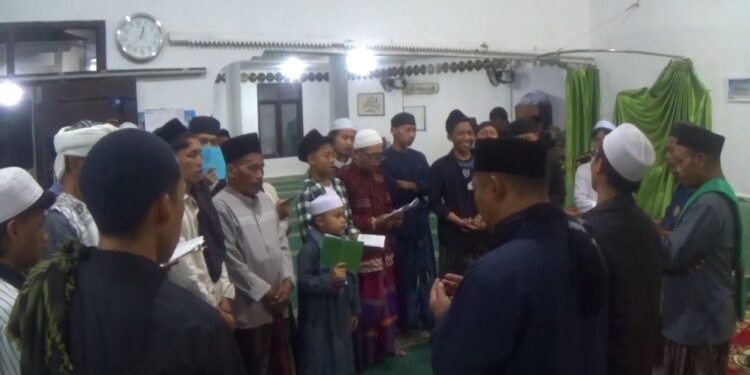 Jemaah Masjid Al Mukhtar Sukabumi Gelar Maulid Nabi, Ajak Warga Teladani Rasulullah