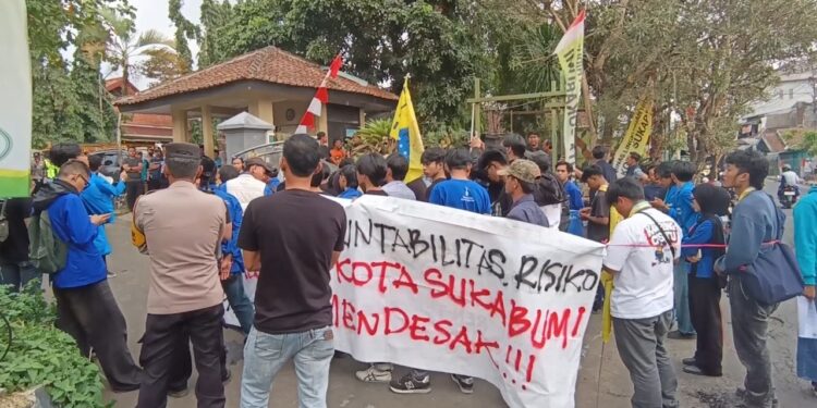 PMII Kota Sukabumi Sampaikan 12 Tuntutan, Soroti TPA Cikundul Dan Pengelolaan Sampah
