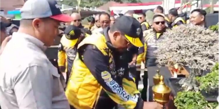 Bupati Sukabumi Buka Festival Bonsai, 270 Tanaman Dipamerkan Di Jampangtengah