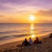 Tren Menikmati Sunset yang Makin Digemari Semua Kalangan