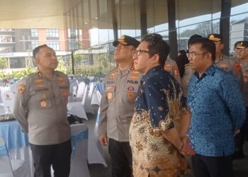 Siap Terima Angkatan Ketiga, Wakapolri Kunjungi SMA KTB Gunungsindur