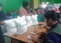 9.944 KPM Di Kecamatan Simpenan Sukabumi Terima Bantuan Beras 30 Kilogram