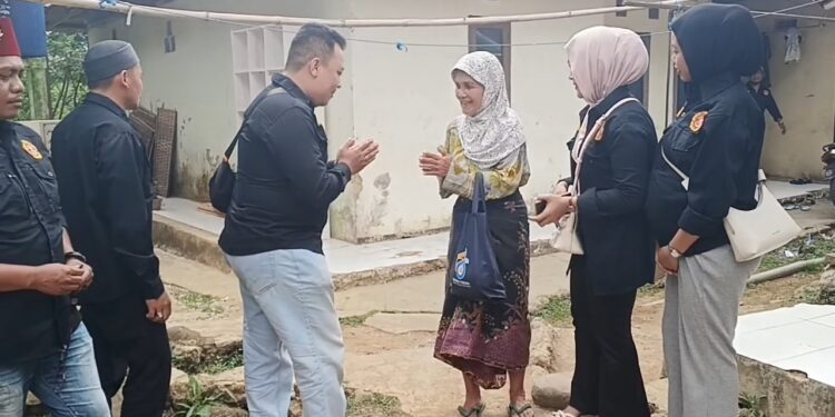 Hari Jadi ke-66 Karang Taruna, Pemuda Desa Talaga Salurkan 50 Paket Sembako dan Santunan Yatim