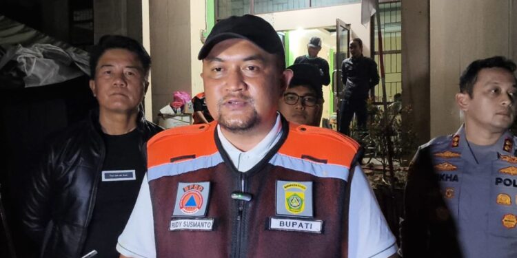 Rudy Susmanto Sebut Api Galuga Hampir Padam, Tim Lanjutkan Pendinginan