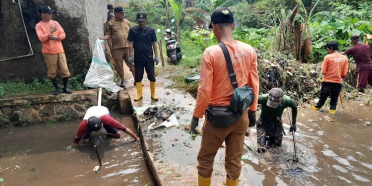 Arahan Rudy Susmanto, Pemkab Bogor Gerak Cepat Tangani Banjir di Bojonggede
