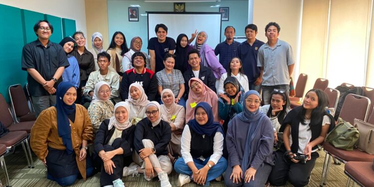 Zest On Class Vol. 1 Jadi Ruang Belajar Dunia Penyiaran