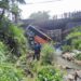 Elf Rem Blong Terjun ke Sungai, Sopir Meninggal Dunia