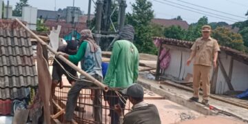 Pemdes Mekarjaya Revit Kantor Desa Jadi Dua Lantai Dalam 75 Hari