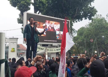 Mahasiswa Bogor Kritik Kinerja Prabowo-Gibran, Tuntut Evaluasi MBG dan Pendidikan Gratis
